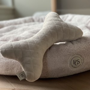 Bone toy beige