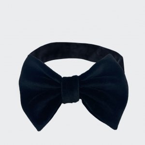 Velvet bow tie black